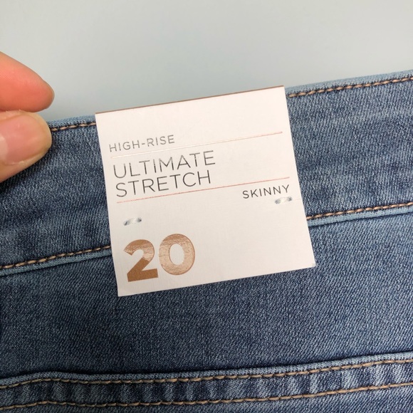 NEW LANE BRYANT high rise ultimate stretch skinny - Picture 11 of 15